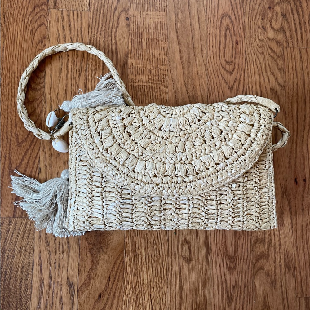J Jill straw cross body bag perfect for summer